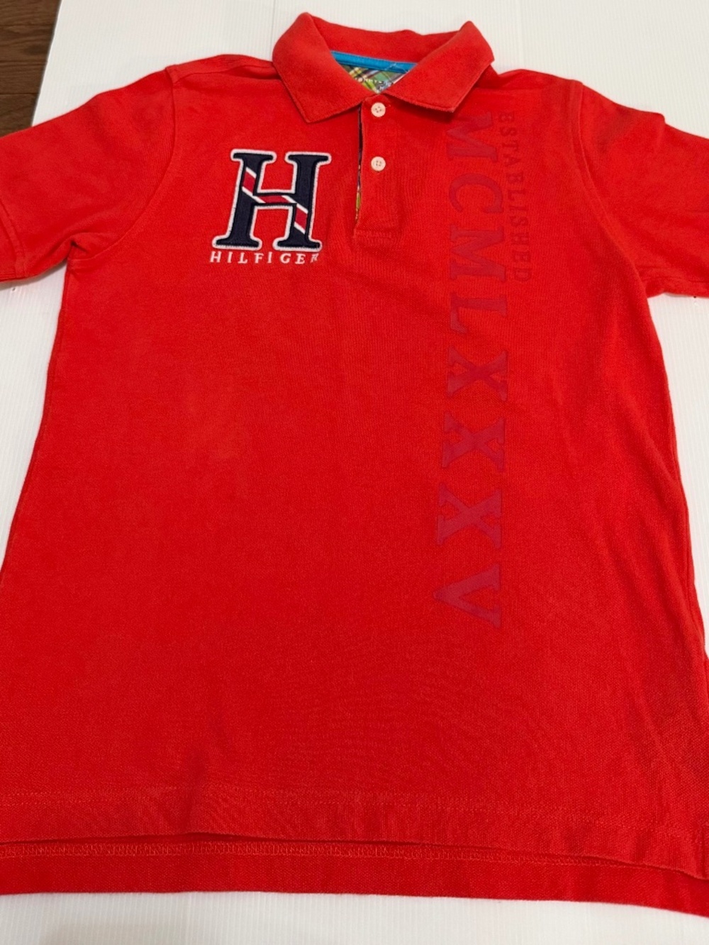 Tommy Hilfiger Boys' Heritage Polo Shirt. Size M (8-10)